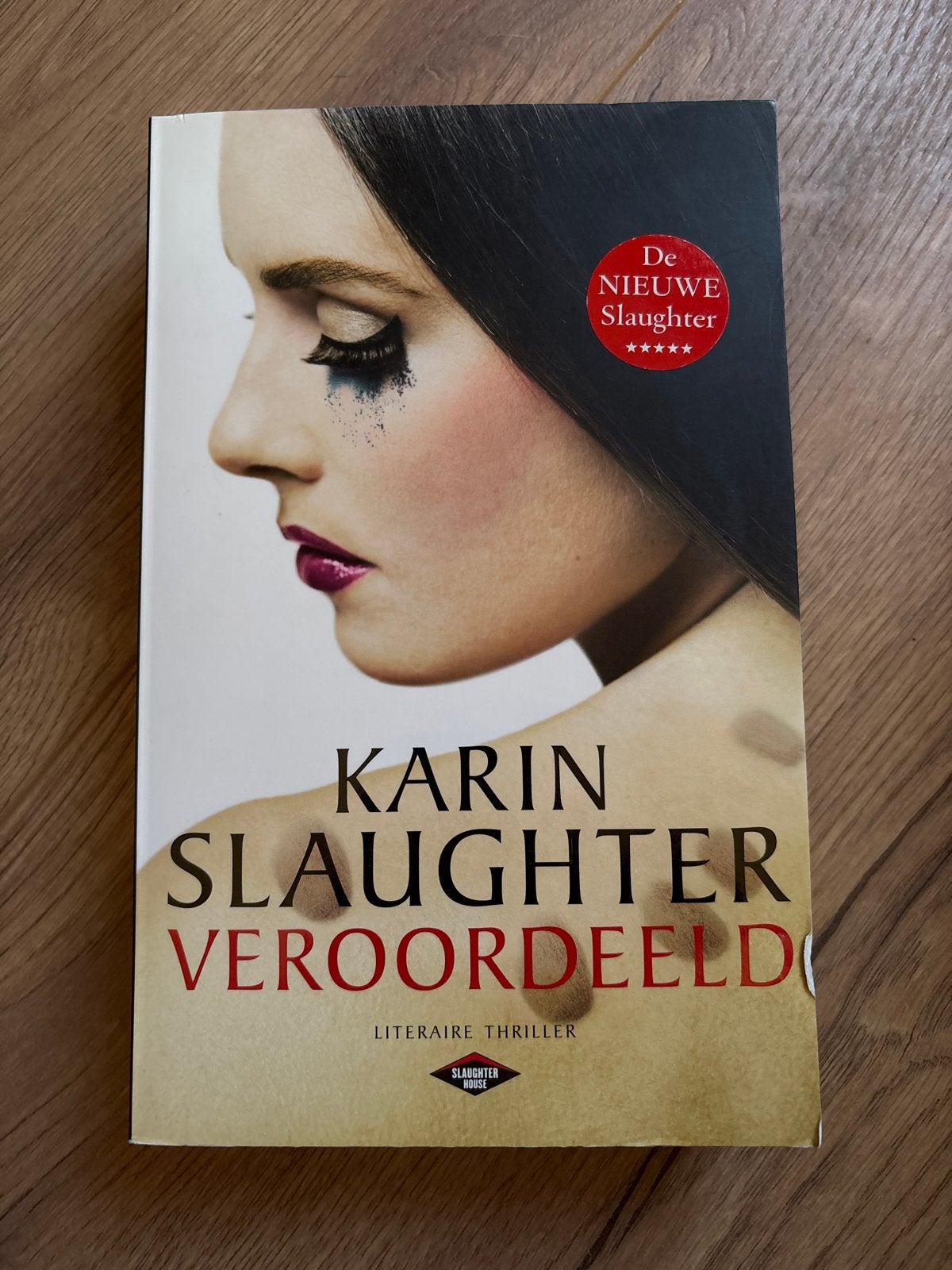 Karin Slaughter - Veroordeeld (Literaire Thriller), Boeken, Ophalen, Zo goed als nieuw, Nederland