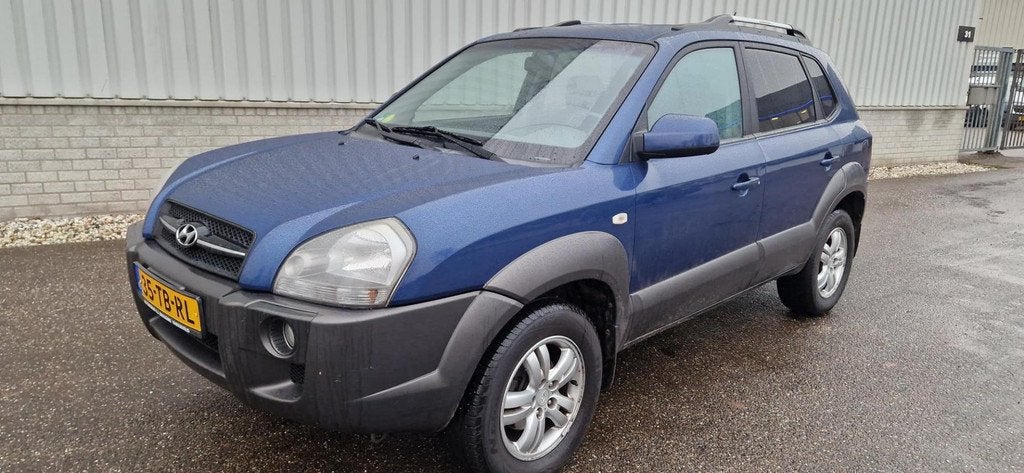 Hyundai Tucson 2.0i Dynamic, Gebruikt, 4 cilinders, Blauw, Origineel Nederlands