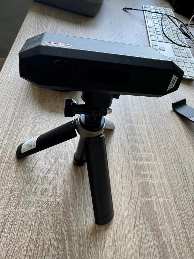 Revopoint Mini 2 3D Scanner - Nauwkeurig en Draagbaar, Computers en Software, 3D Printers, Ophalen, Zo goed als nieuw