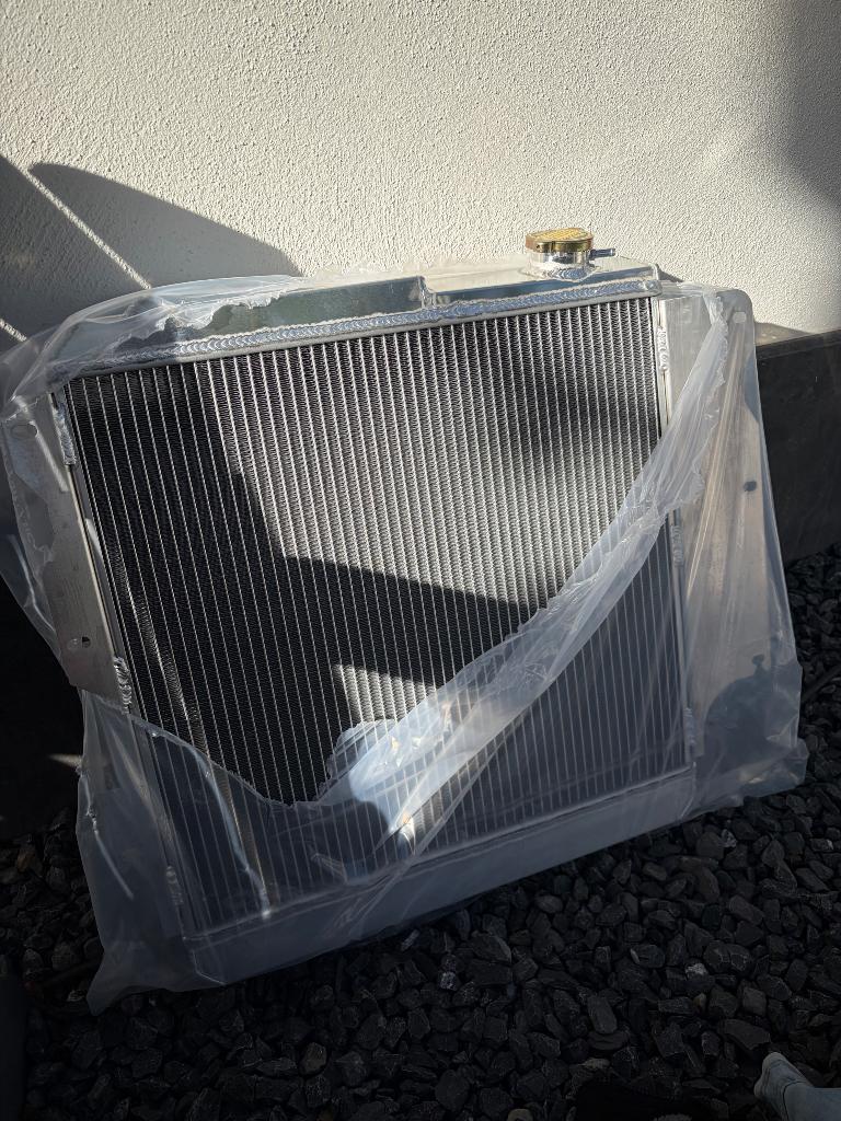 Radiator, Auto-onderdelen, Motor en Toebehoren, Jeep, Nieuw, Ophalen