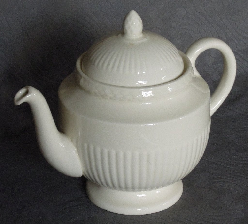 Nr RR98: 1 Wedgwood Edme theepot, Klassiek, Overige typen, Nieuw, Ophalen of Verzenden