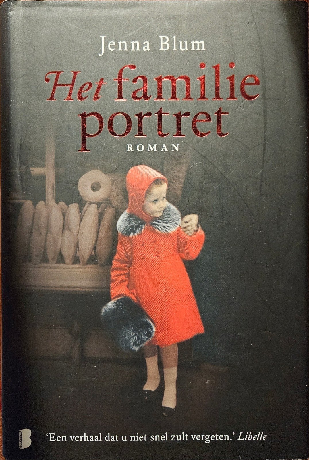 Boek Het familieportret - Jenna Blum, Boeken, Ophalen of Verzenden, Zo goed als nieuw, Jenna Blum