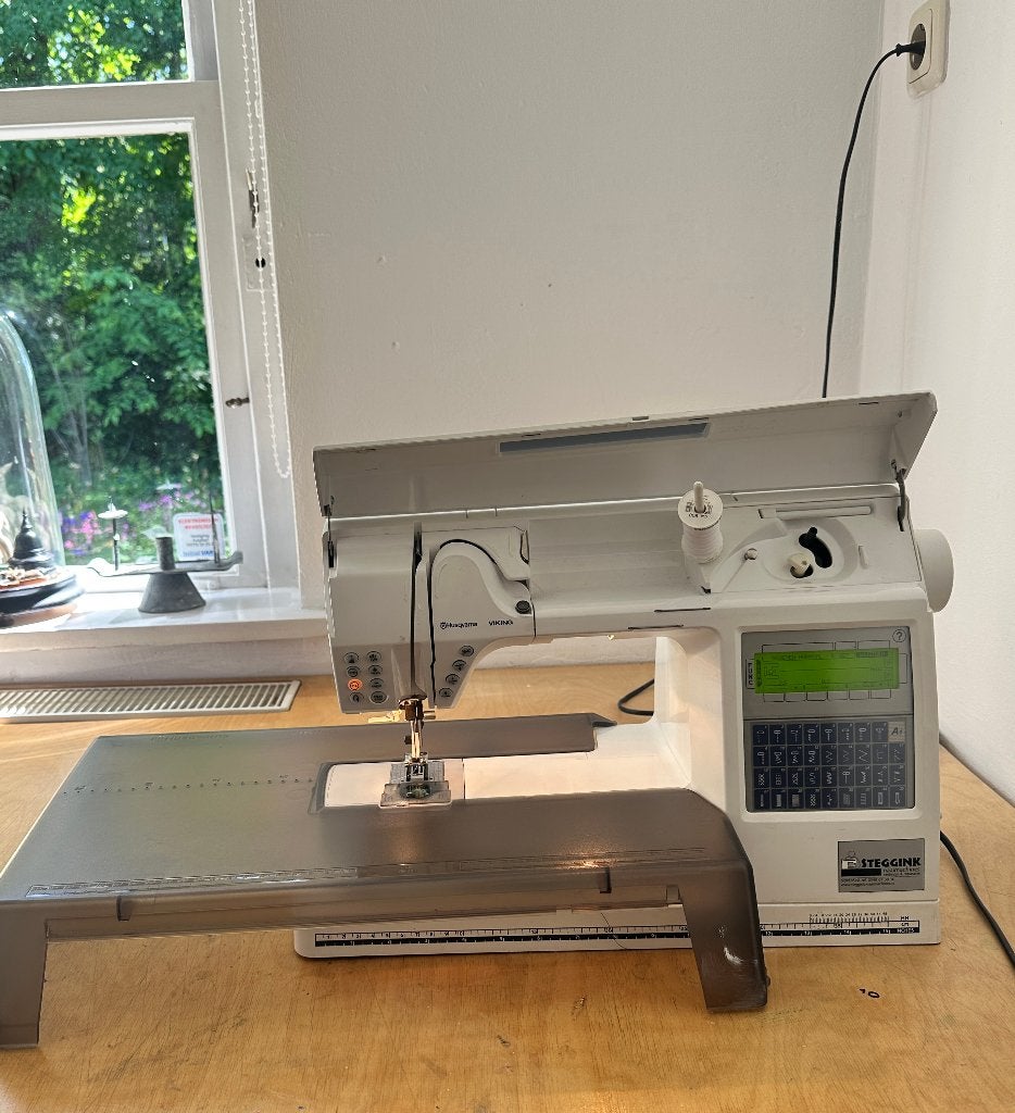 husqvarna viking naaimachine met borduur arm, Ophalen of Verzenden, Gebruikt, Naaimachine, Husqvarna
