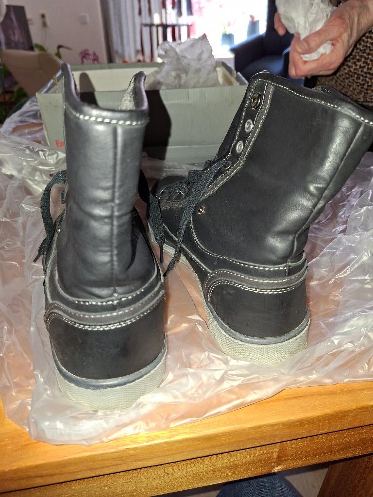 Emilio Luca hoge gevoerde schoenen maat 43 soft, Zwart, Emilio Luca X, Ophalen of Verzenden, Zo goed als nieuw
