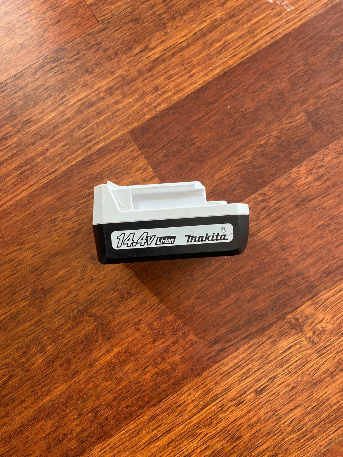 Makita 14.4V Li-ion Accu BL1413G 1.3Ah, Ophalen of Verzenden, Gebruikt