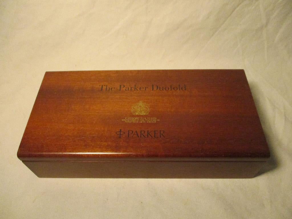 The Parker Duofold doosje, Verzamelen, Pennenverzamelingen, Ophalen of Verzenden, Vulpen, Parker