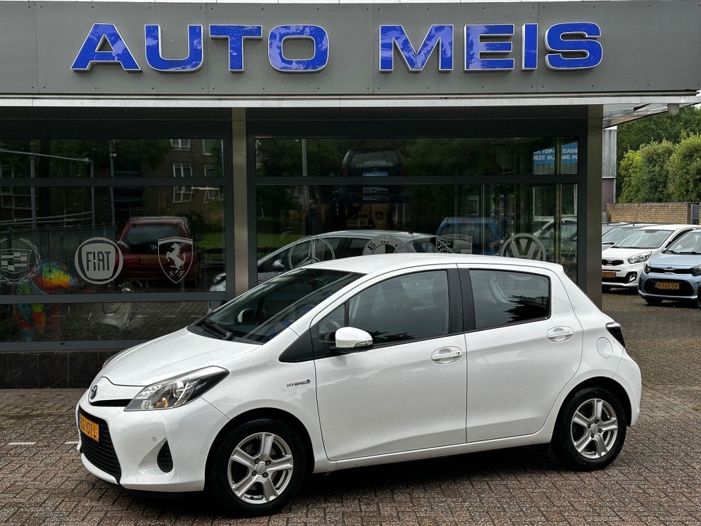 Toyota YARIS 1.5 FULL Hybrid Aspiration Automaat Camera Crui, Auto's, Toyota, Euro 5, 1497 cc, Gebruikt, 4 cilinders