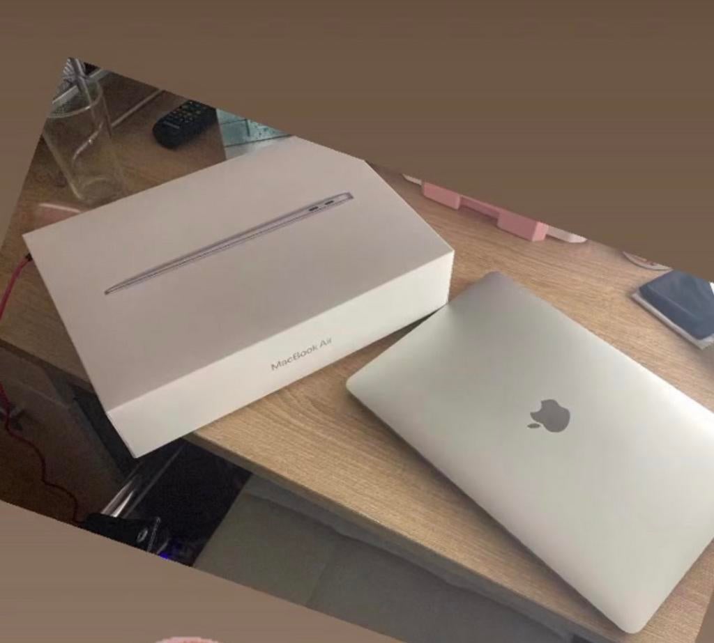 MacBook Air 2020, Ophalen of Verzenden, Zo goed als nieuw