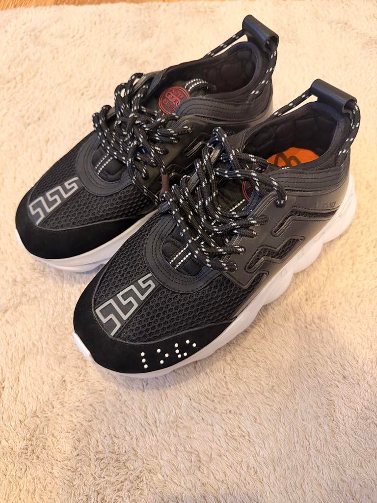 Versace Chain Reaction Sneakers Maat 41, Ophalen, Zo goed als nieuw, Zwart, Sneakers of Gympen