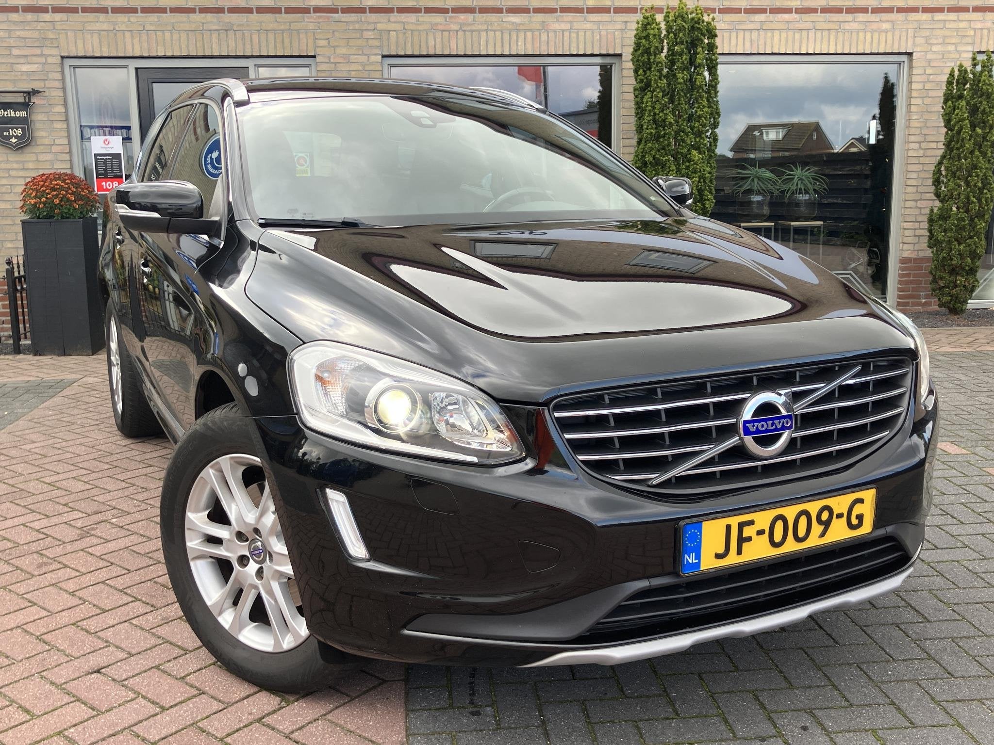 Volvo XC60 2.0 D4 FWD Ocean Race | Trekhaak | Leder | Elek., Auto's, 1969 cc, Zwart, Leder, Bedrijf