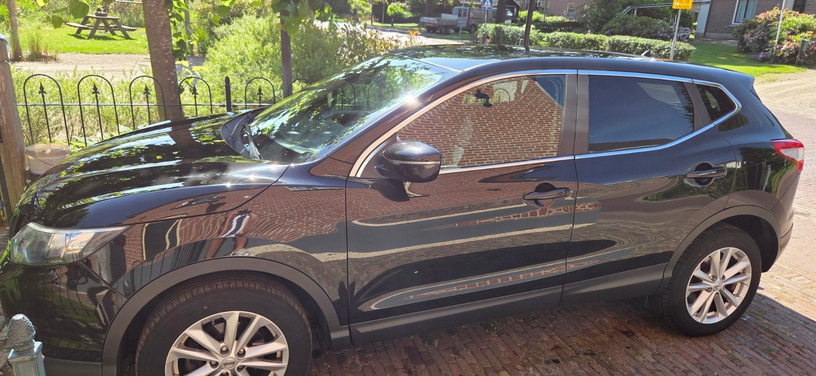 Nissan Qashqai 1.2 Dig-t 85KW 2WD 2014 Zwart, Voorwielaandrijving, 4 cilinders, Zwart, Origineel Nederlands