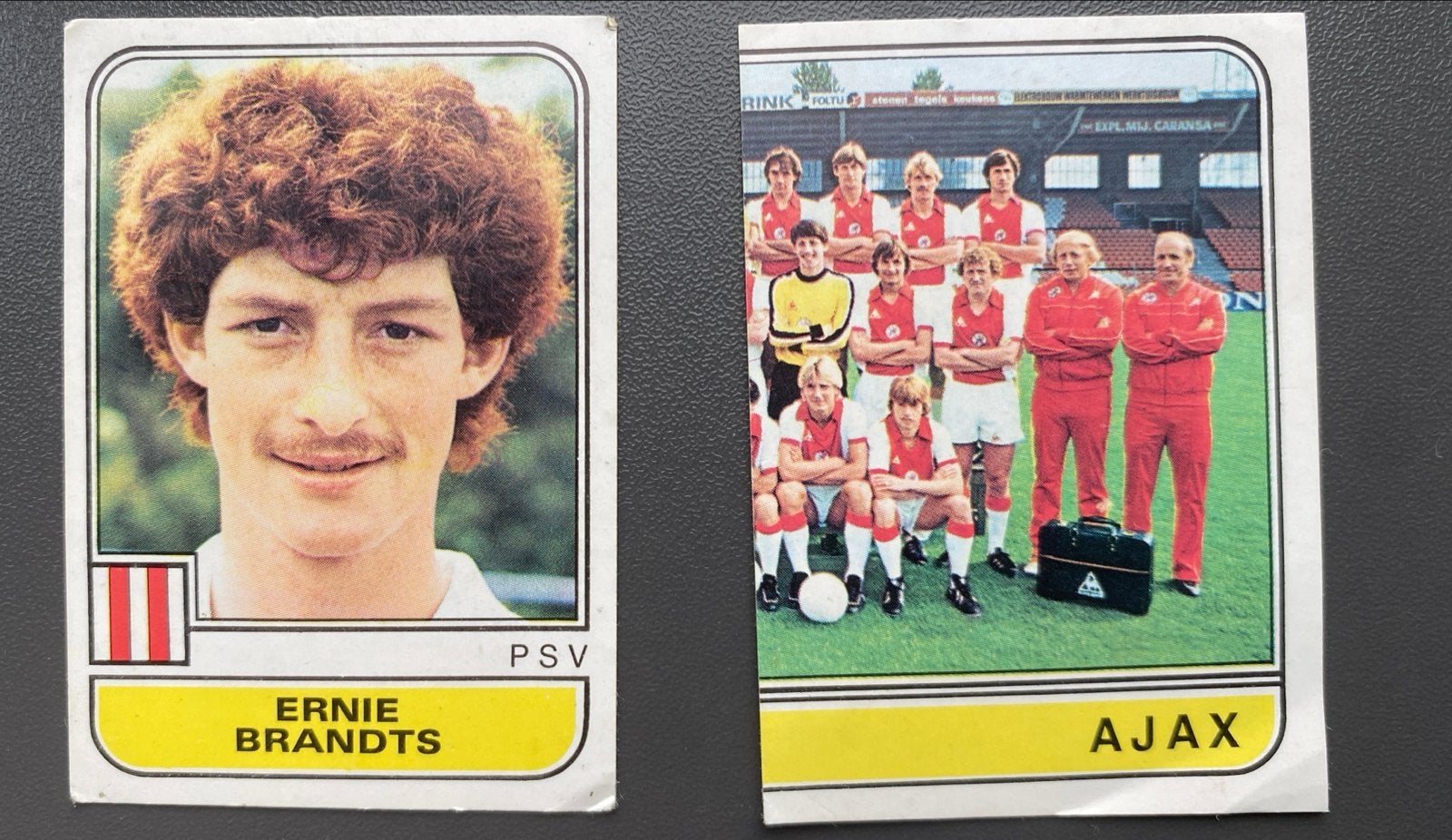 Panini Voetbal 82 - Ernie Brandts (PSV) en Ajax team, Verzamelen, Ophalen of Verzenden, Gebruikt, PSV, Poster, Plaatje of Sticker