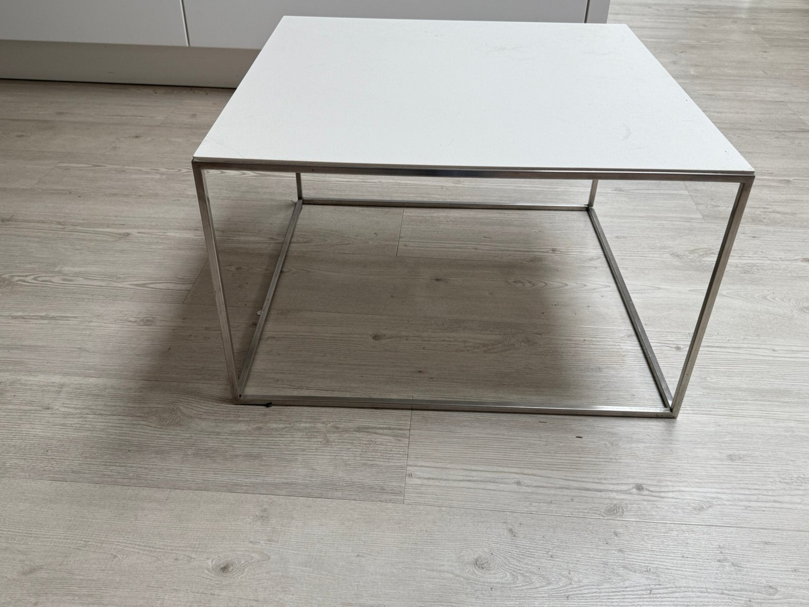 Metaform salontafel met keramisch blad, Huis en Inrichting, Tafels | Salontafels, Gebruikt, 50 tot 100 cm, Overige materialen