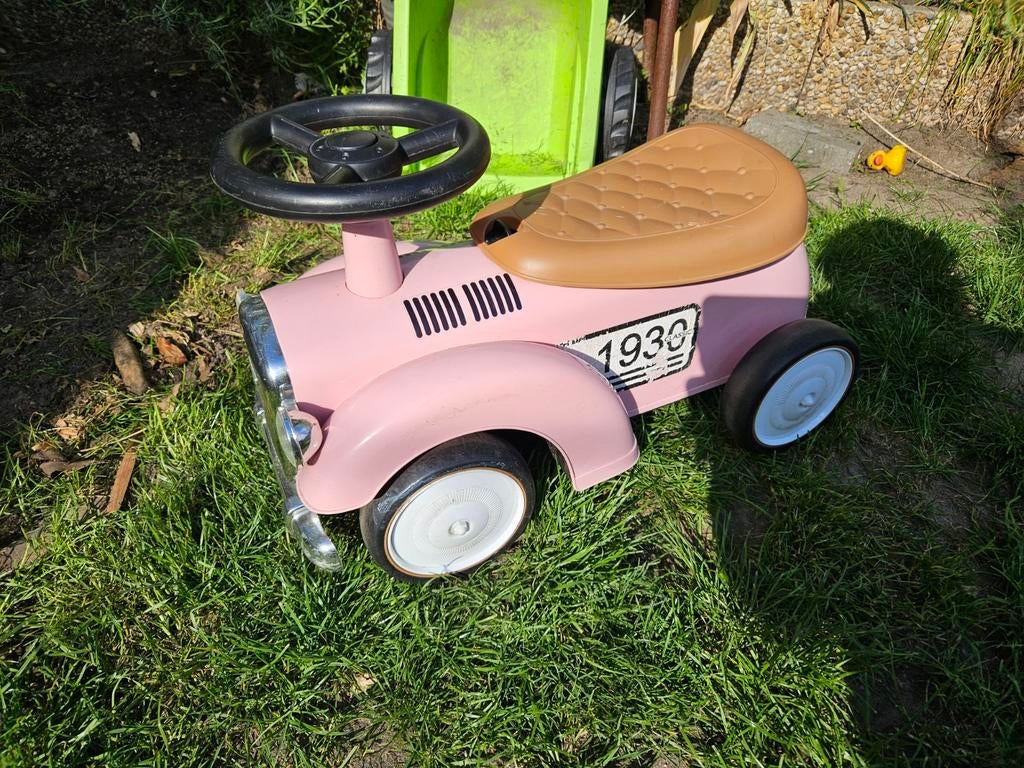 Roze loopauto voor kinderen - Retro design, Kinderen en Baby's, Speelgoed | Buiten | Voertuigen en Loopfietsen, Ophalen, Gebruikt