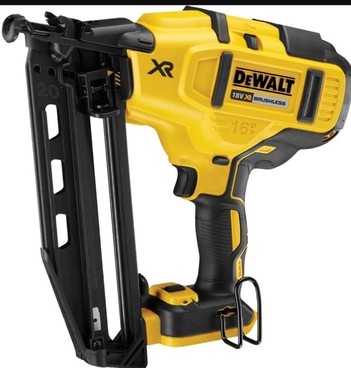 Dewalt DCN660N Tacker - Zo goed als nieuw, Ophalen of Verzenden, Zo goed als nieuw, Tacker/nietmachine, DeWalt