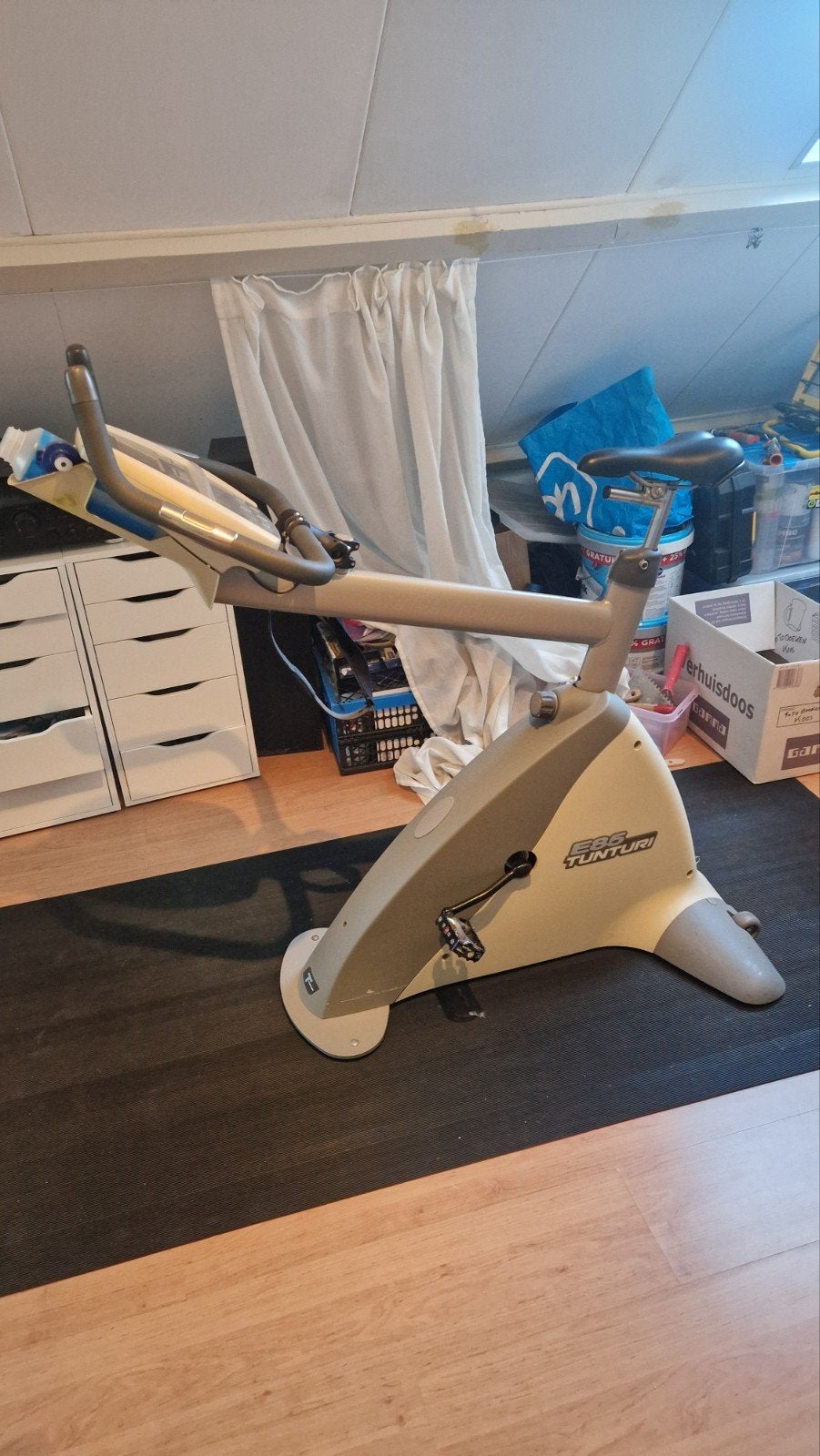Tunturi Ergometer E85 Hometrainer - Perfect voor Thuisworkou, Ophalen, Gebruikt, Metaal, Benen