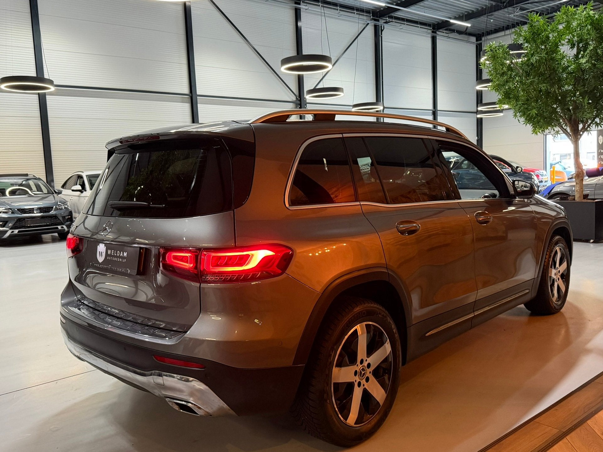 Mercedes-Benz GLB 200 Progressive Automaat 7-Persoons |Decem, Auto's, Gebruikt, 4 cilinders, Met garantie (alle), 7 stoelen