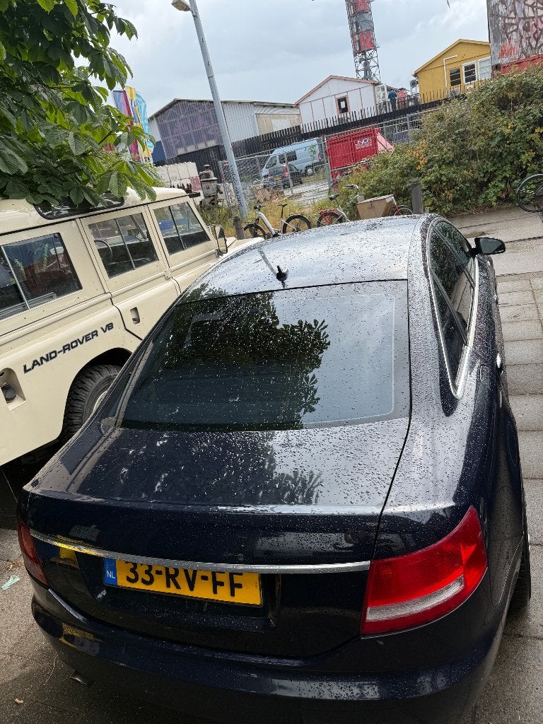 Audi A6 2.4 V6 130KW 2005 Blauw, Auto's, Audi, Voorwielaandrijving, Zwart, Blauw, Handgeschakeld