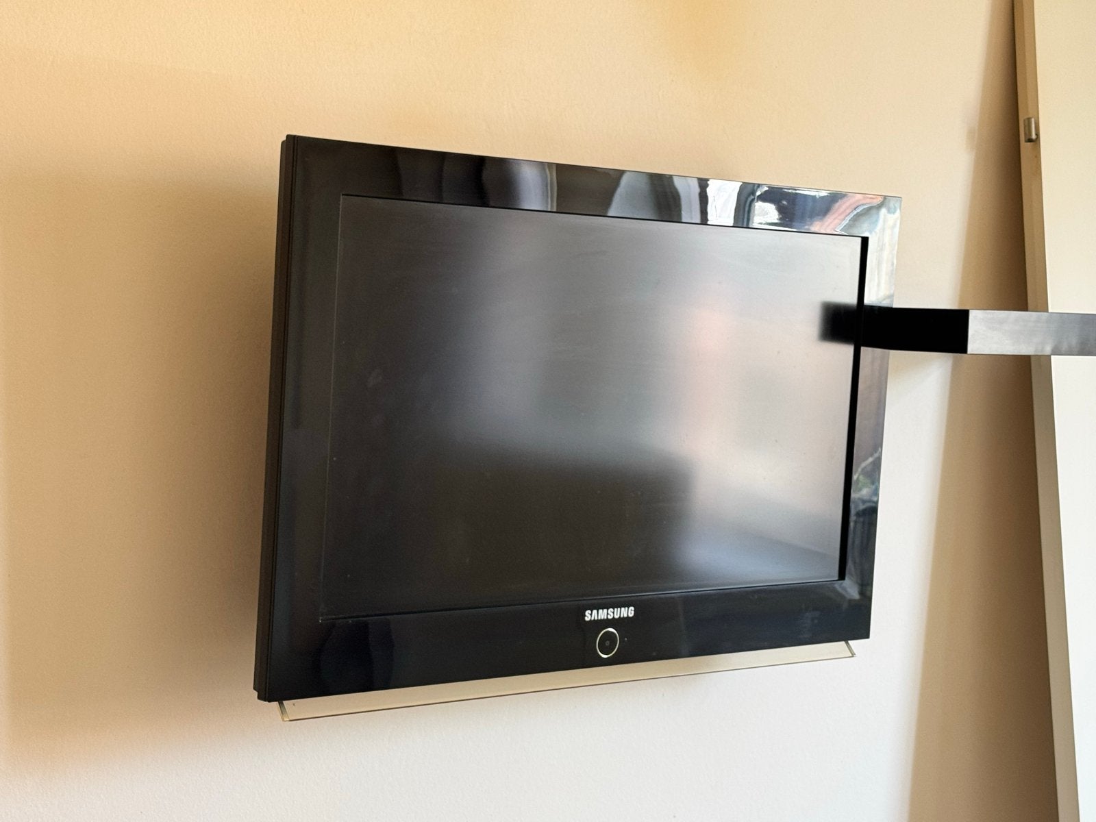 Samsung LCD TV met voet en muurbeugel, Ophalen, Gebruikt, 50 Hz, Samsung