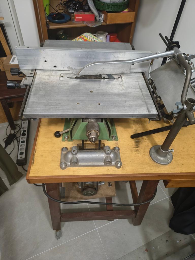 Inca zaagtafel, Doe-het-zelf en Verbouw, Gereedschap | Zaagmachines, Gebruikt, Cirkelzaag, 600 tot 1200 watt, 70 mm of meer, Ophalen of Verzenden