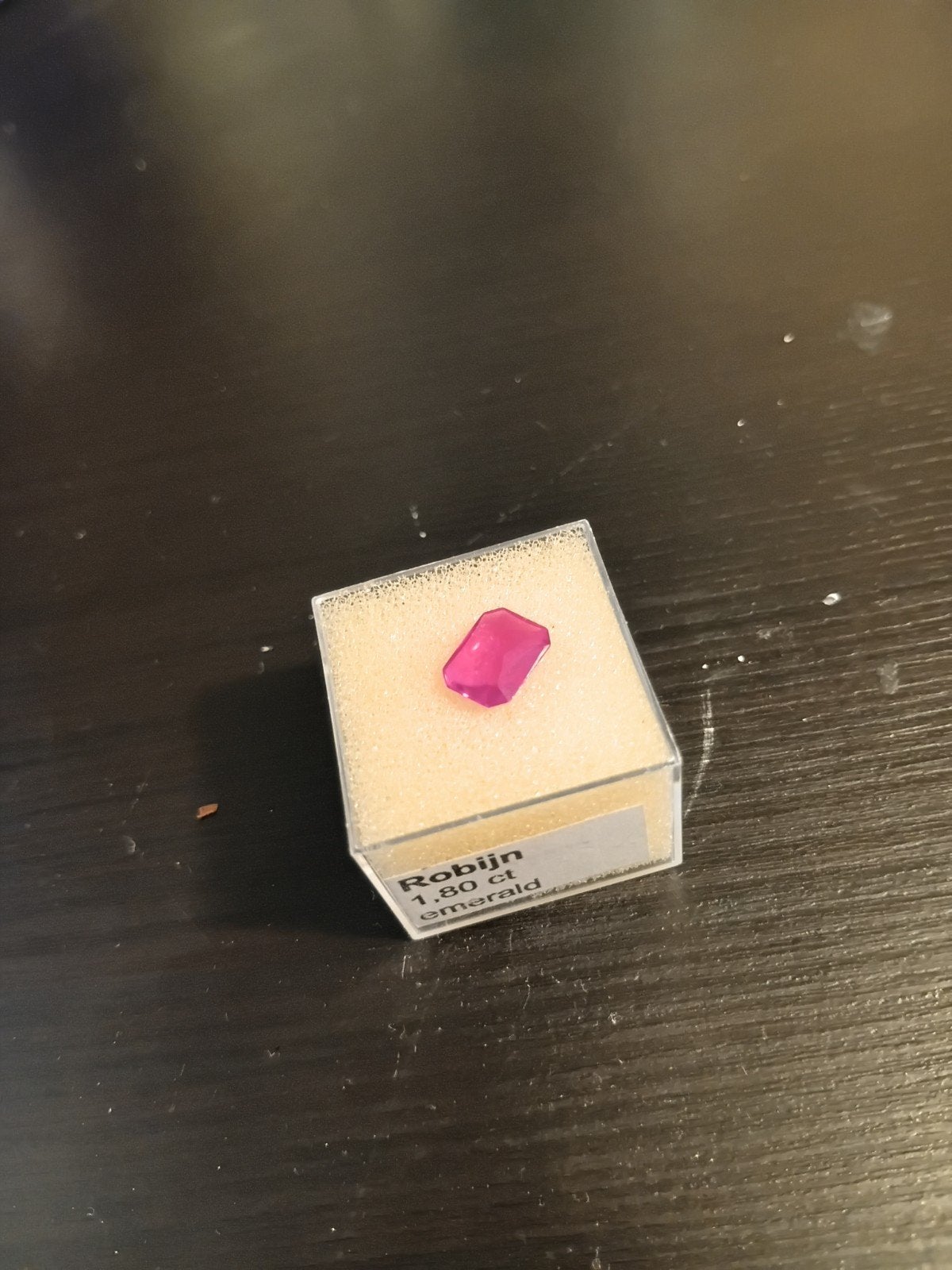 Robijn 1.80 ct Smaragd, Ophalen of Verzenden, Nieuw