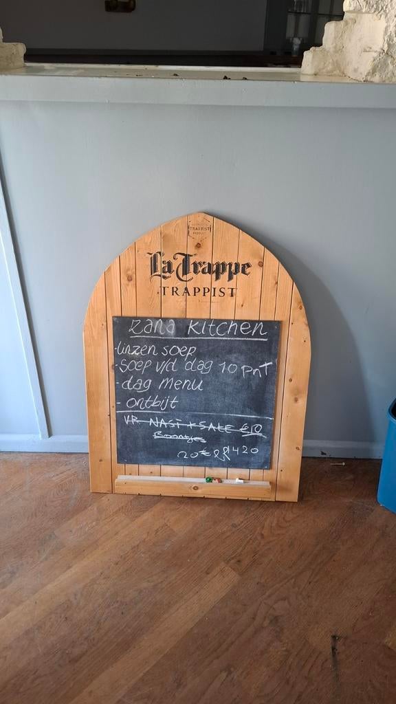 Houten krijtbord 'La Trappe' - Menu/Aanbiedingen, Ophalen, Hout, Gebruikt, Landelijk