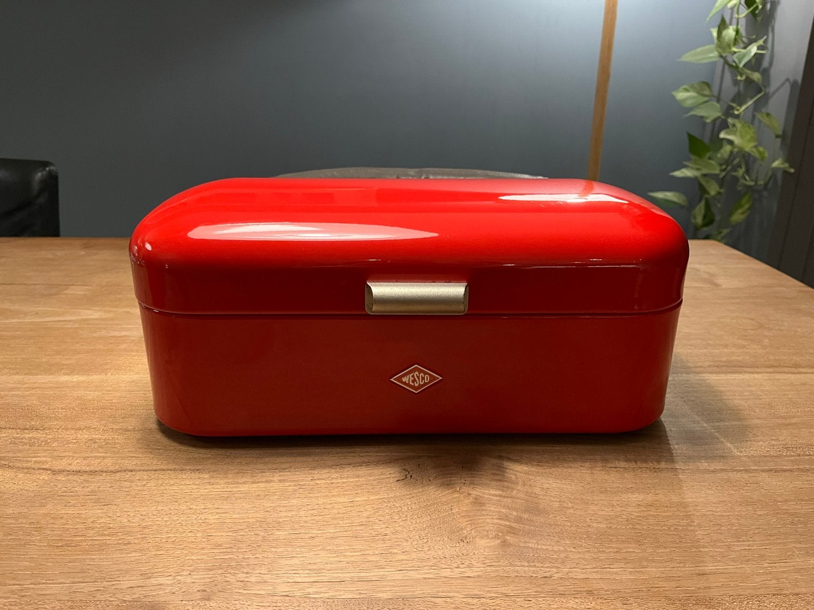 Wesco Broodtrommel Rood, Huis en Inrichting, Broodtrommel, Ophalen, Zo goed als nieuw, Rood