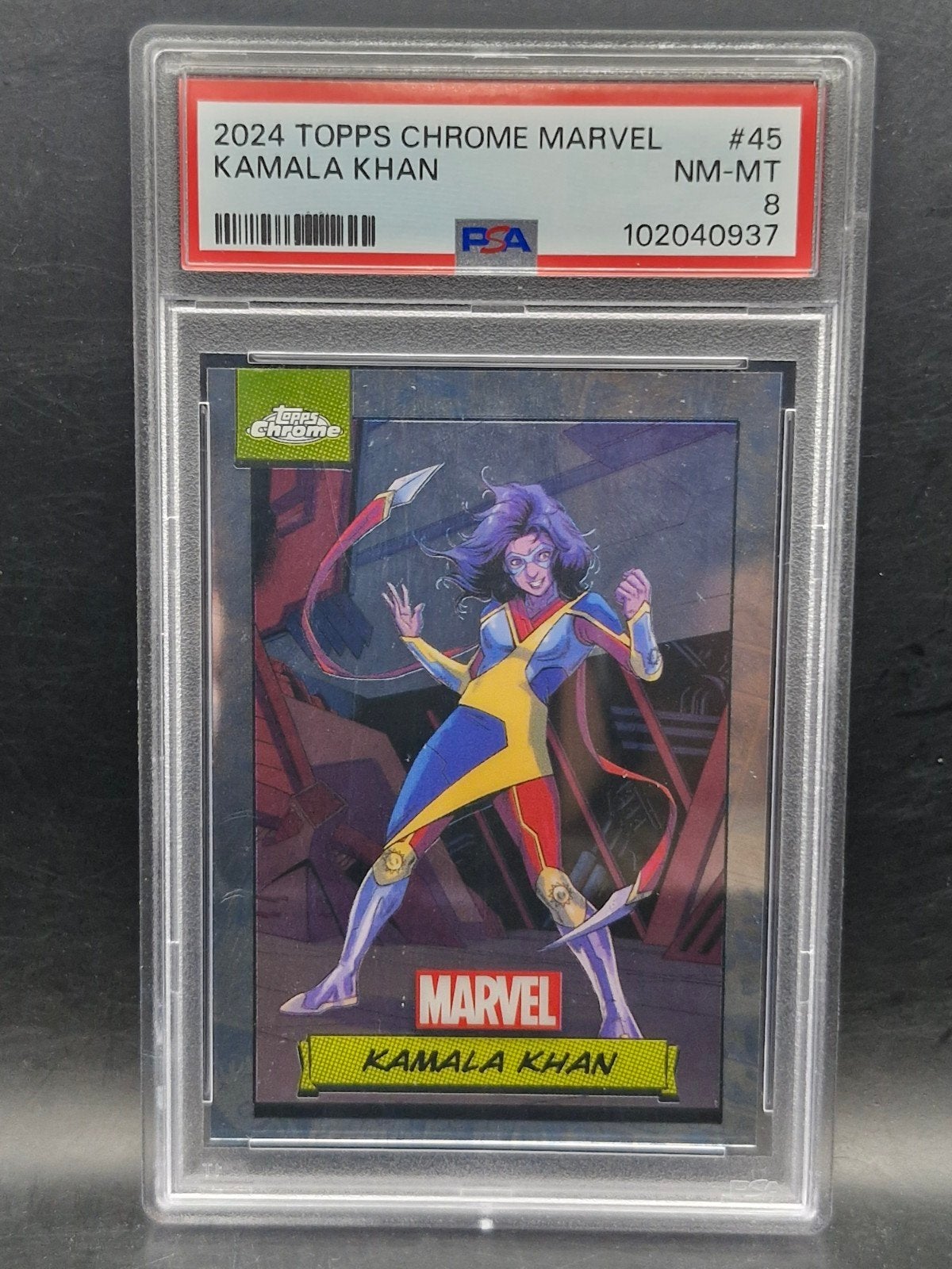 Kamala khan topps chrome marvel #45 PSA 8, Verzenden, Zo goed als nieuw, Losse kaart