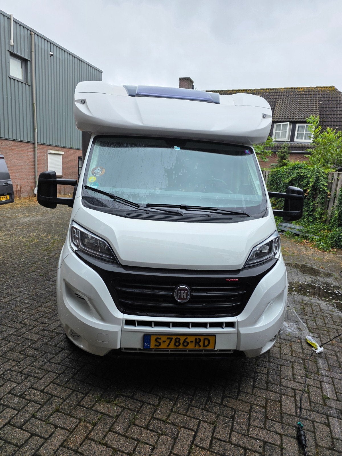 Foto 3 van McLouis 473 G Carat | 2017 | Euro 6  | Zeer compleet € 49750
