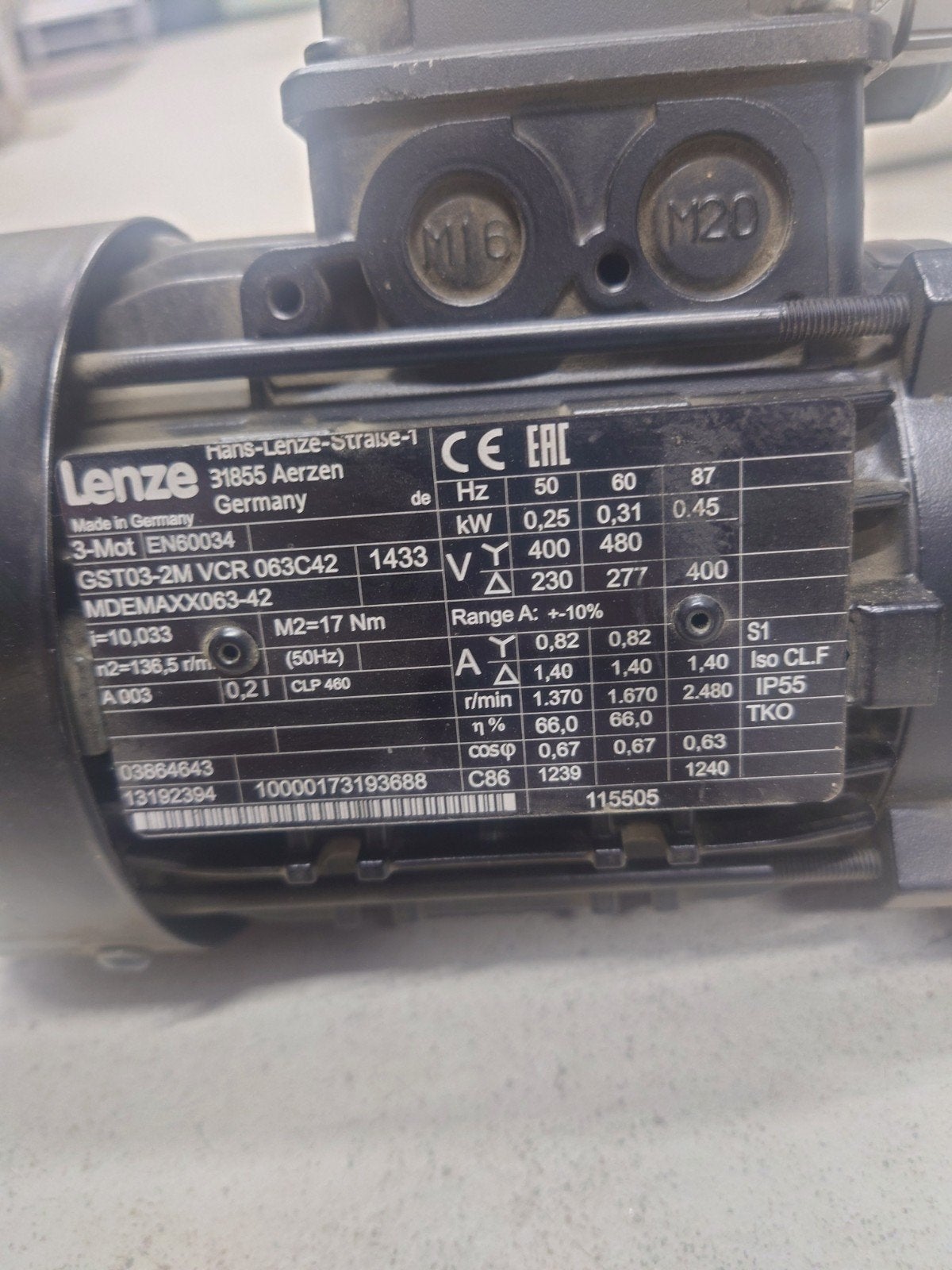 Lenze 3fase motor 0,25kW, Ophalen of Verzenden, Zo goed als nieuw, Elektromotor, Minder dan 1400 rpm