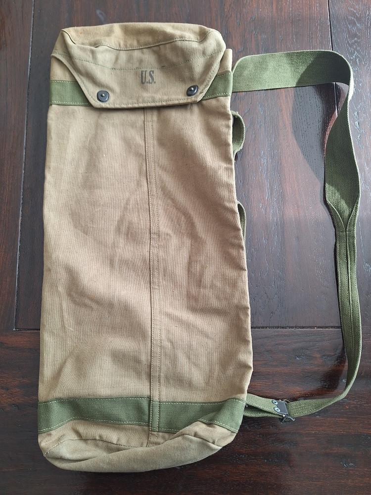 US bazooka bag 1944 transitional, Verzamelen, Militaria | Tweede Wereldoorlog, Verzenden, Amerika, Overige typen