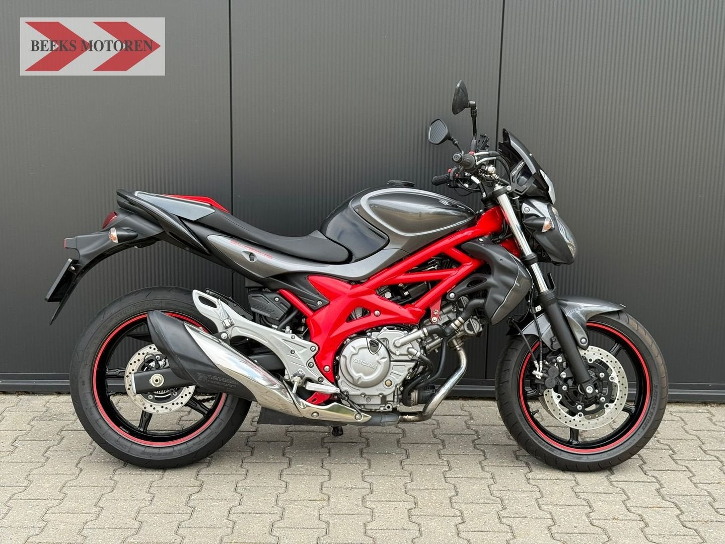 NETTE SUZUKI SFV 650 GLADIUS ABS - 15,047 km - 35KW/A2, Motoren, Motoren | Suzuki, Bedrijf, Onbekend, Onbekend, 645 cc