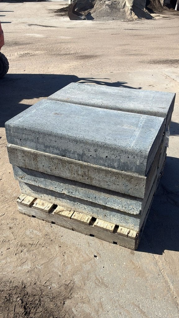 8stuks gebruikte traptrede antraciet 100x50x16cm, Tuin en Terras, Bielzen en Borders, Ophalen, Gebruikt, Biels, Beton
