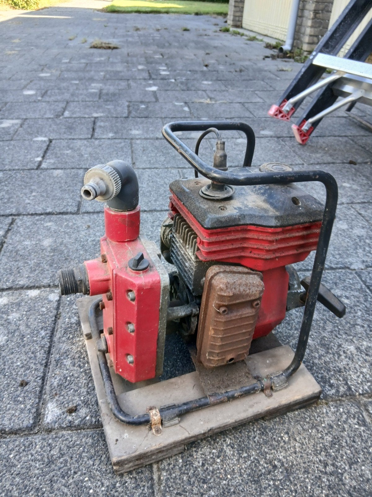 CM Motori Miscela 5% Waterpomp - Benzine Aangedreven, Tuin en Terras, Waterpompen, Info@cmmotori.it, Gebruikt, Casalgrande-RE