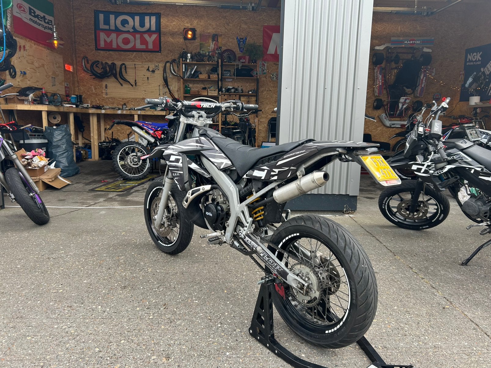 Coole Aprilia SX 50, Fietsen en Brommers, Brommers | Crossbrommers, Gebruikt, Overige merken, Ophalen of Verzenden