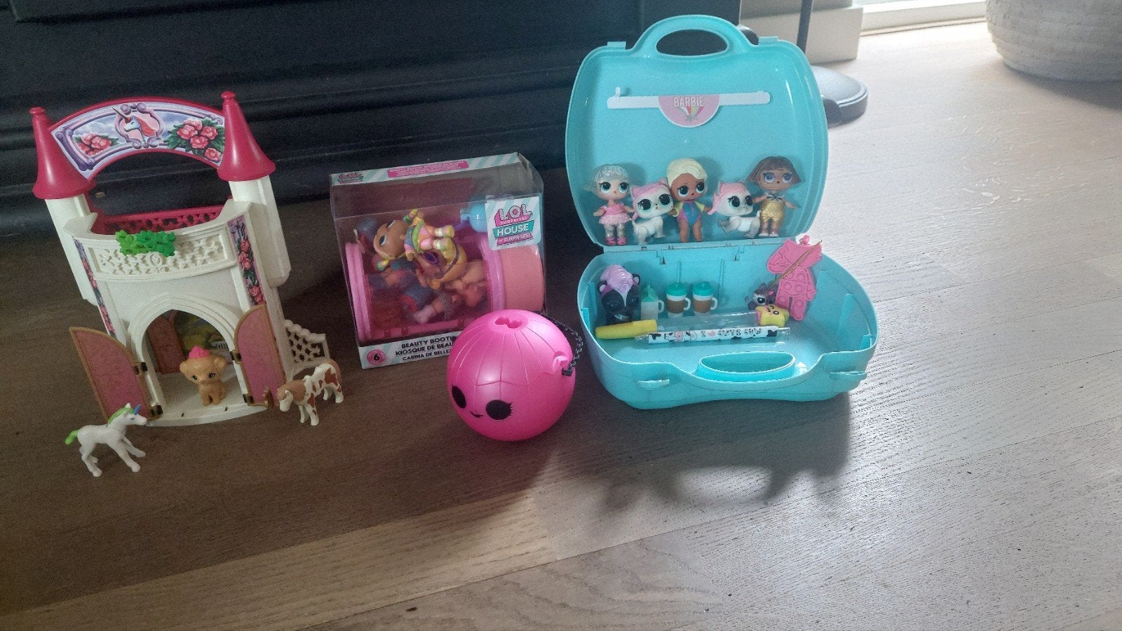 LOL Surprise, Barbie en Kasteel Speelset, Ophalen