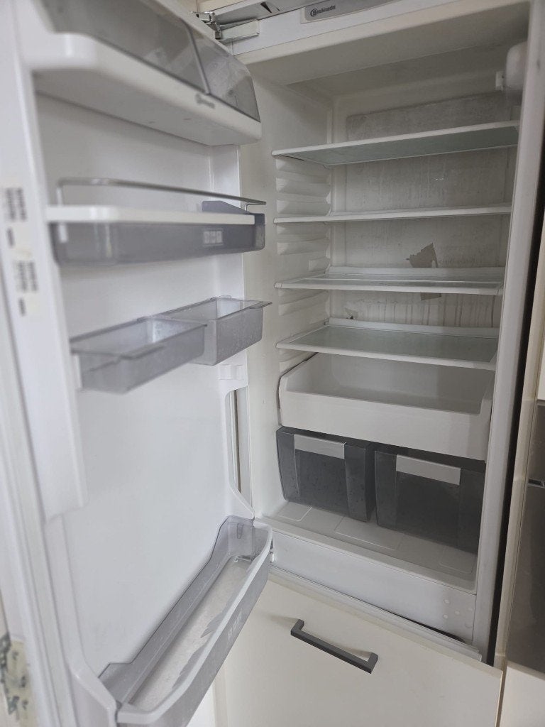 Koelkast met vriezer Bauknecht inbouw