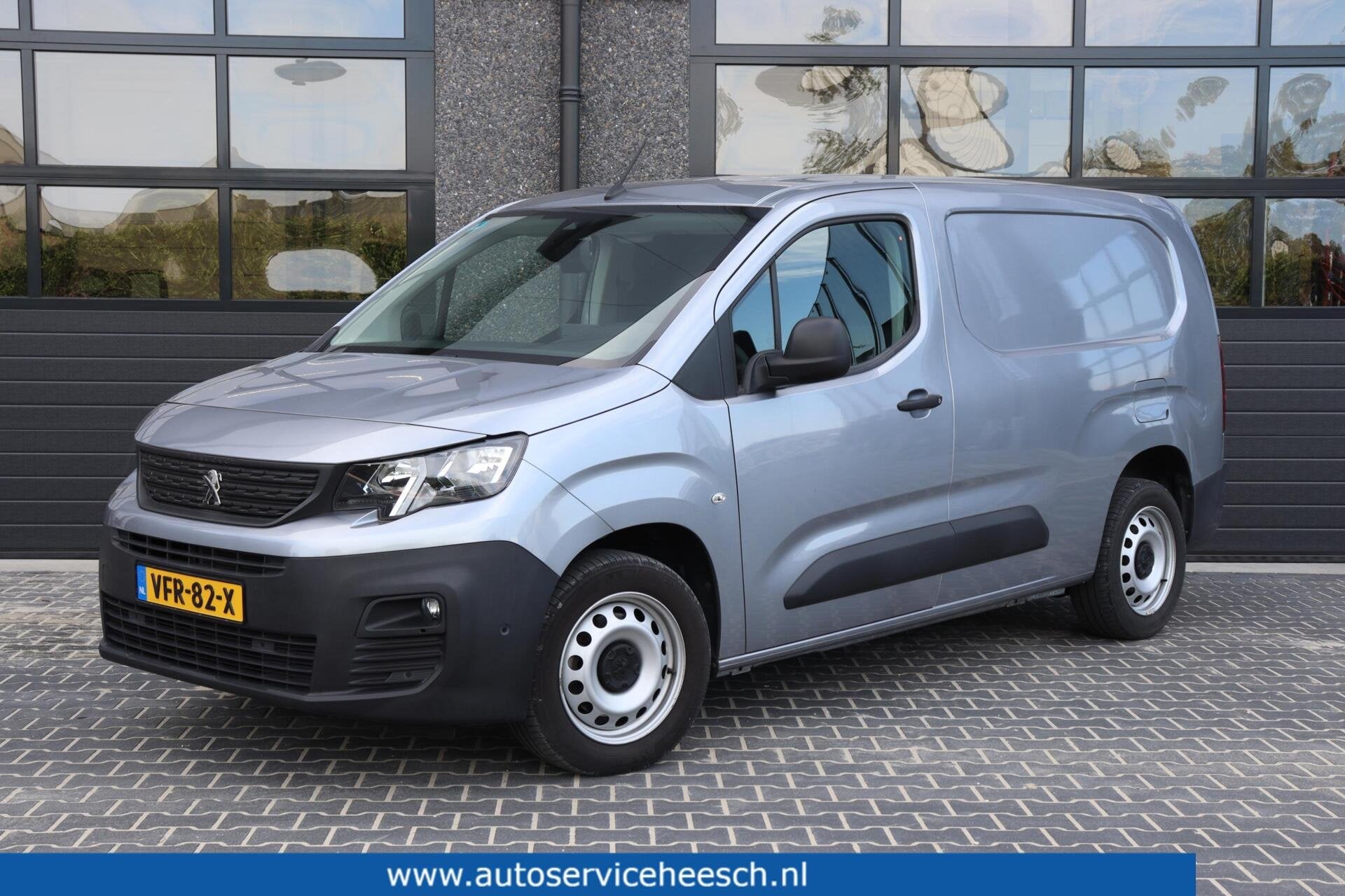 Peugeot Partner bestel 1.5 BlueHDI Long L2H1 l AUTOMAAT l CA, Auto's, Dealer onderhouden, Stof, Gebruikt, Euro 6
