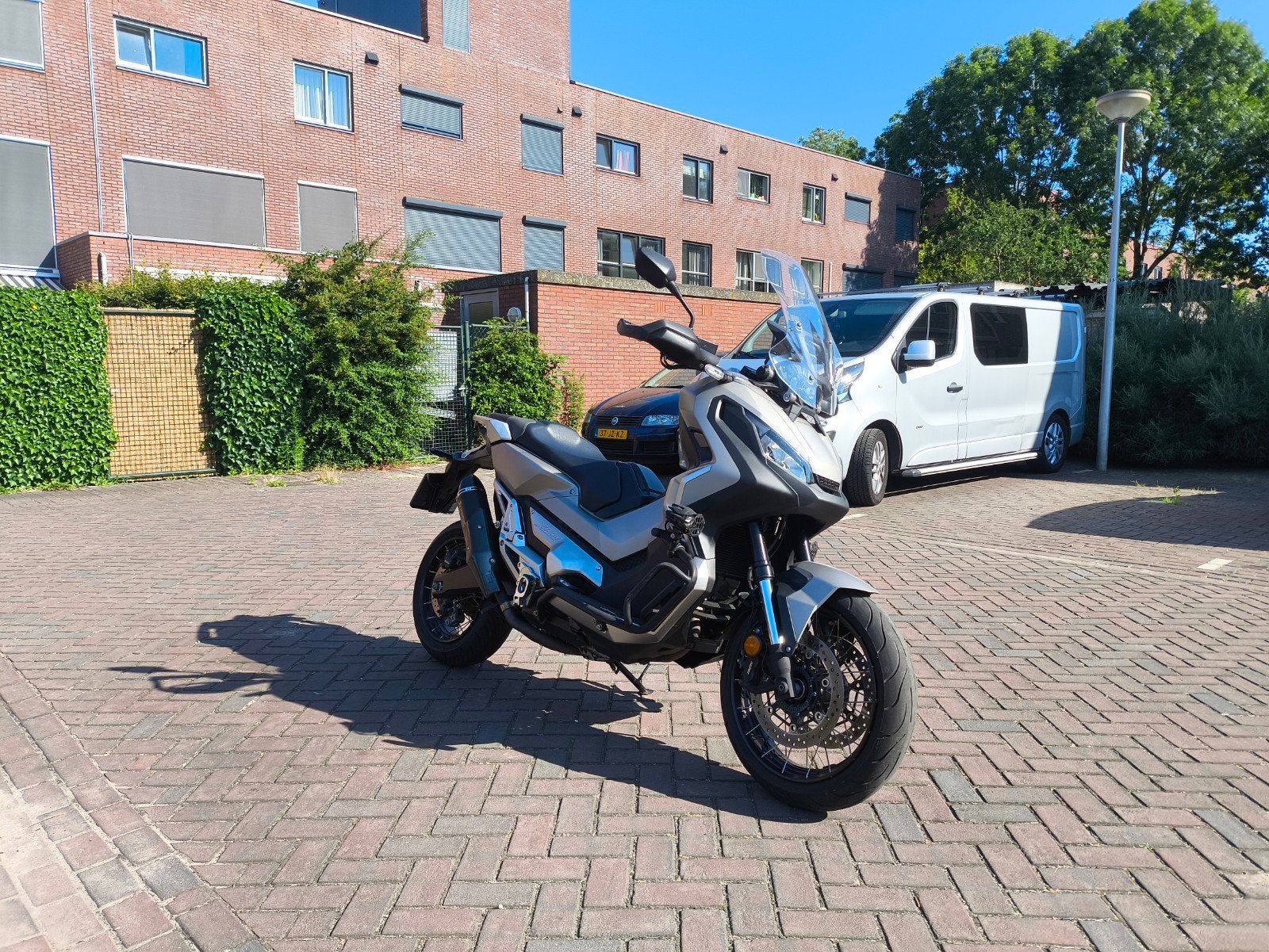 Honda X-ADV 750 met Akrapovic uitlaat, 750 cc, Motorrijbewijs A, Gebruikt, Particulier