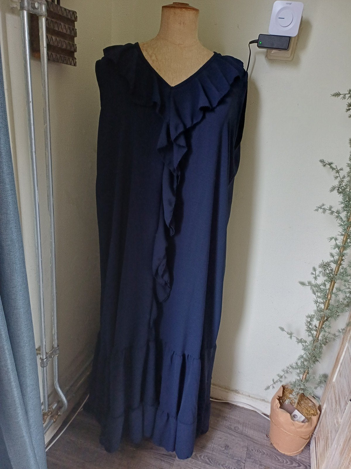 Maxi jurk New Collection donkerblauw ruches mouwloos Ibiza, Maat 38/40 (M), Blauw, Nieuw, Ophalen of Verzenden