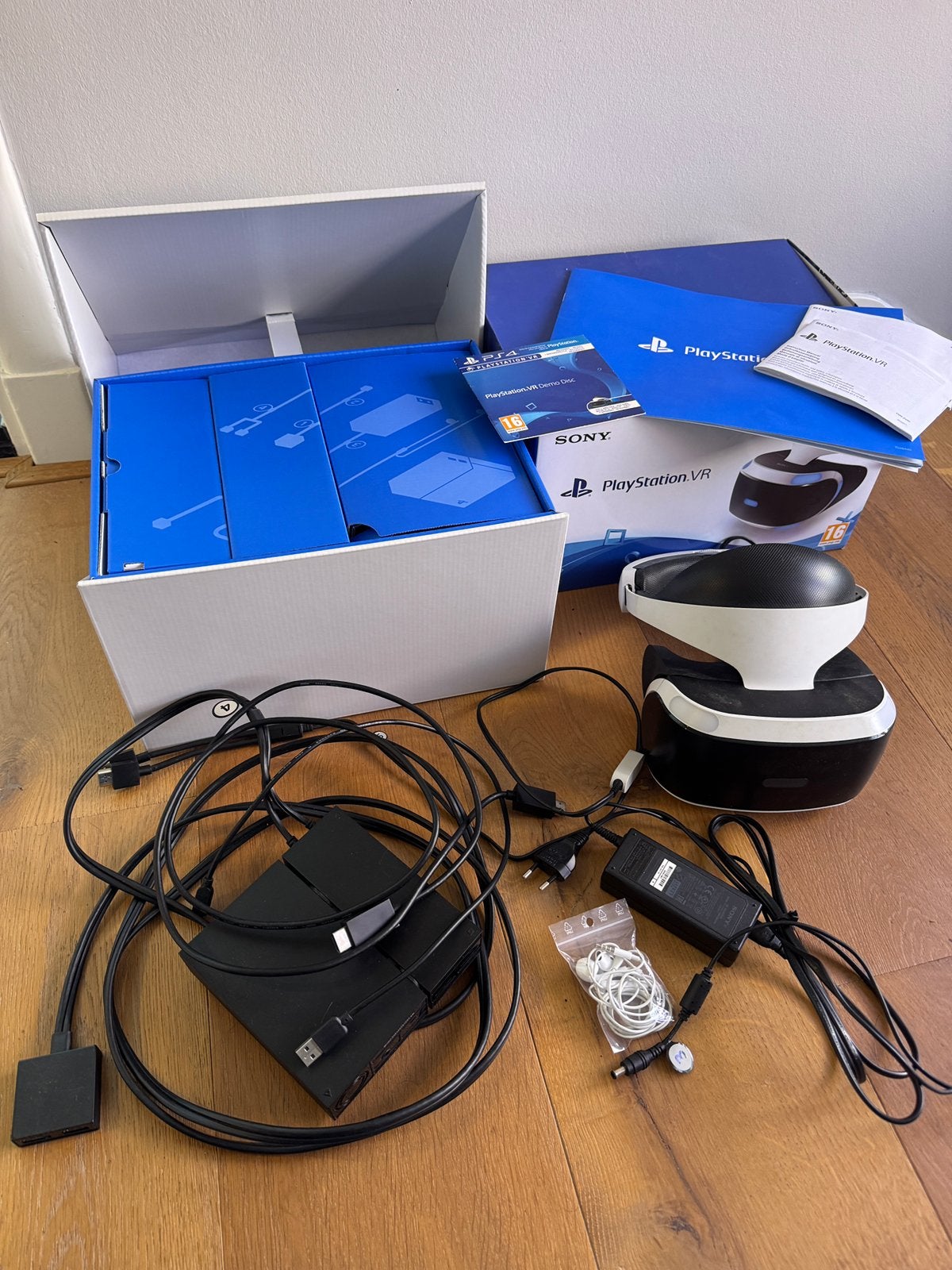PlayStation | VR bril | Virtual Reality |, Spelcomputers en Games, Ophalen of Verzenden, Zo goed als nieuw, VR-bril, Sony PlayStation