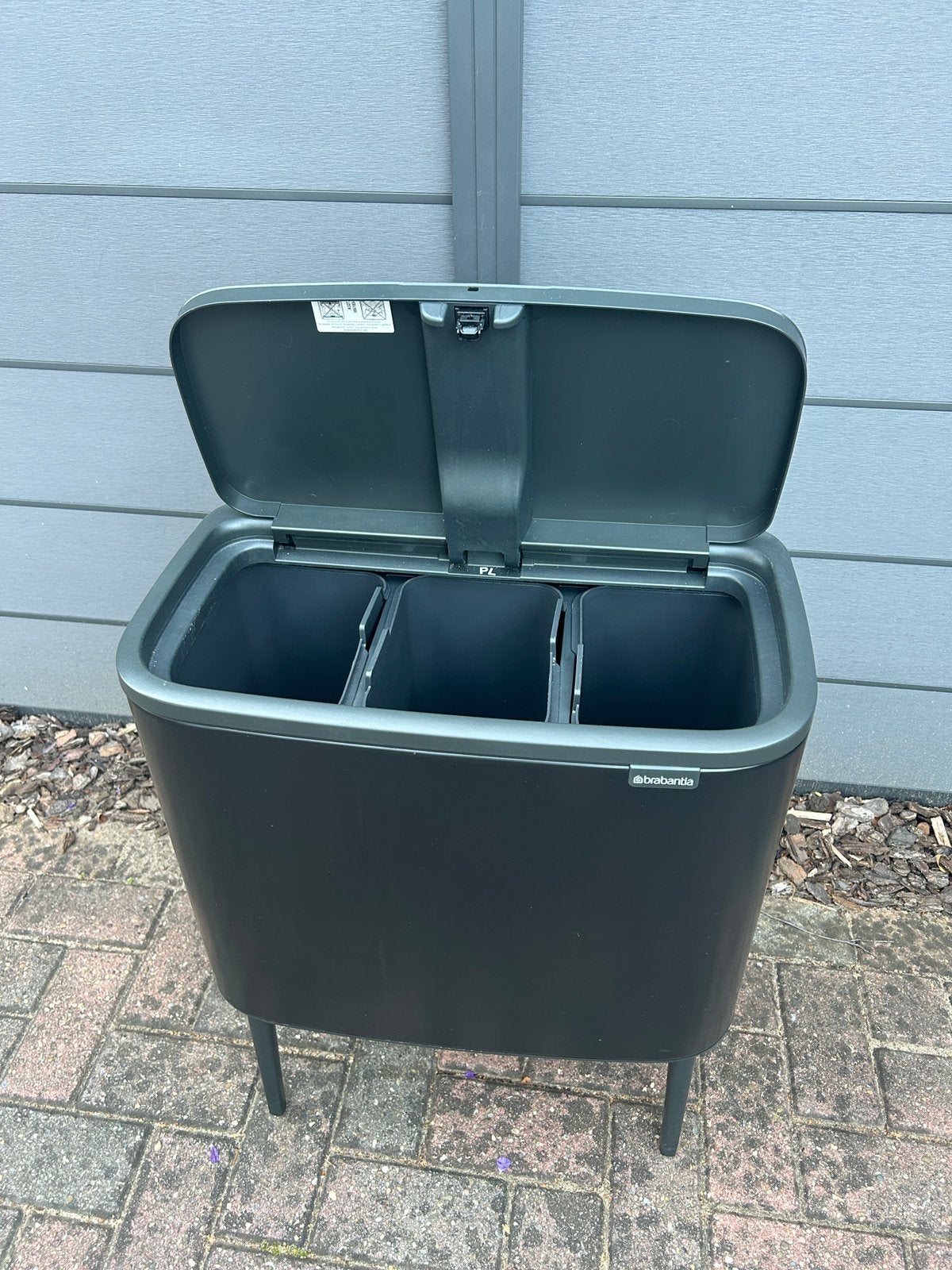 Brabantia Bo Touch Bin prullenbak 3 x 11 liter zwart, Ophalen, 50 tot 75 cm, 40 liter of meer, Zo goed als nieuw