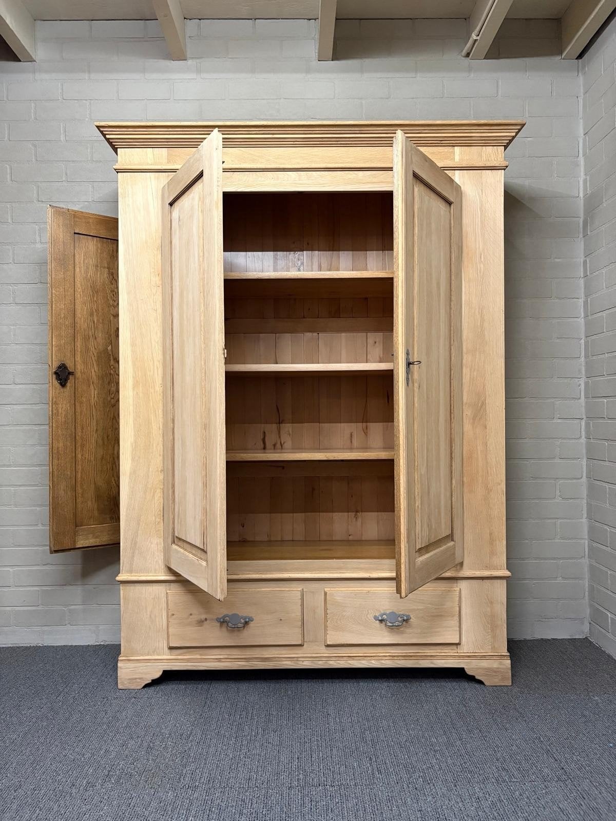 Robuuste eiken jagerskast, 7577RB Oldenzaal, 100 tot 150 cm, Info@vanleussenkasten.nl, Rustiek