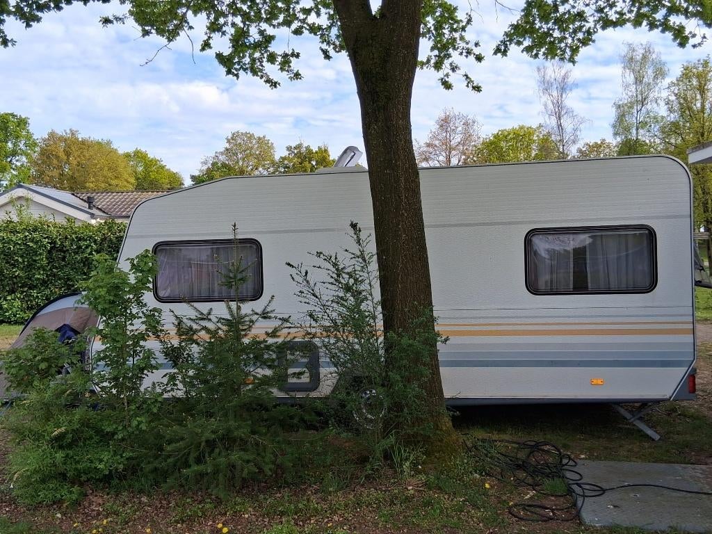 Knaus sudwind, Caravans en Kamperen, Caravans, Vast bed, Kleine zit, 750 - 1000 kg, Particulier