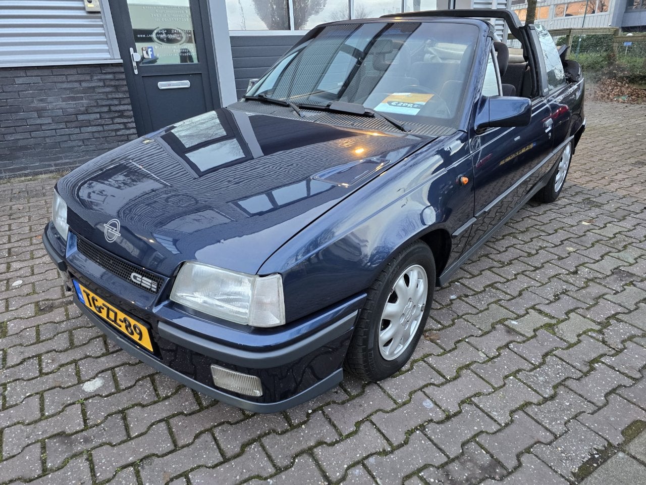 Opel KADETT-E-CABRIO C2.0NE GSI OPNIEUW GESPOTEN (bj 1990), Voorwielaandrijving, 1998 cc, Open dak, Cabriolet