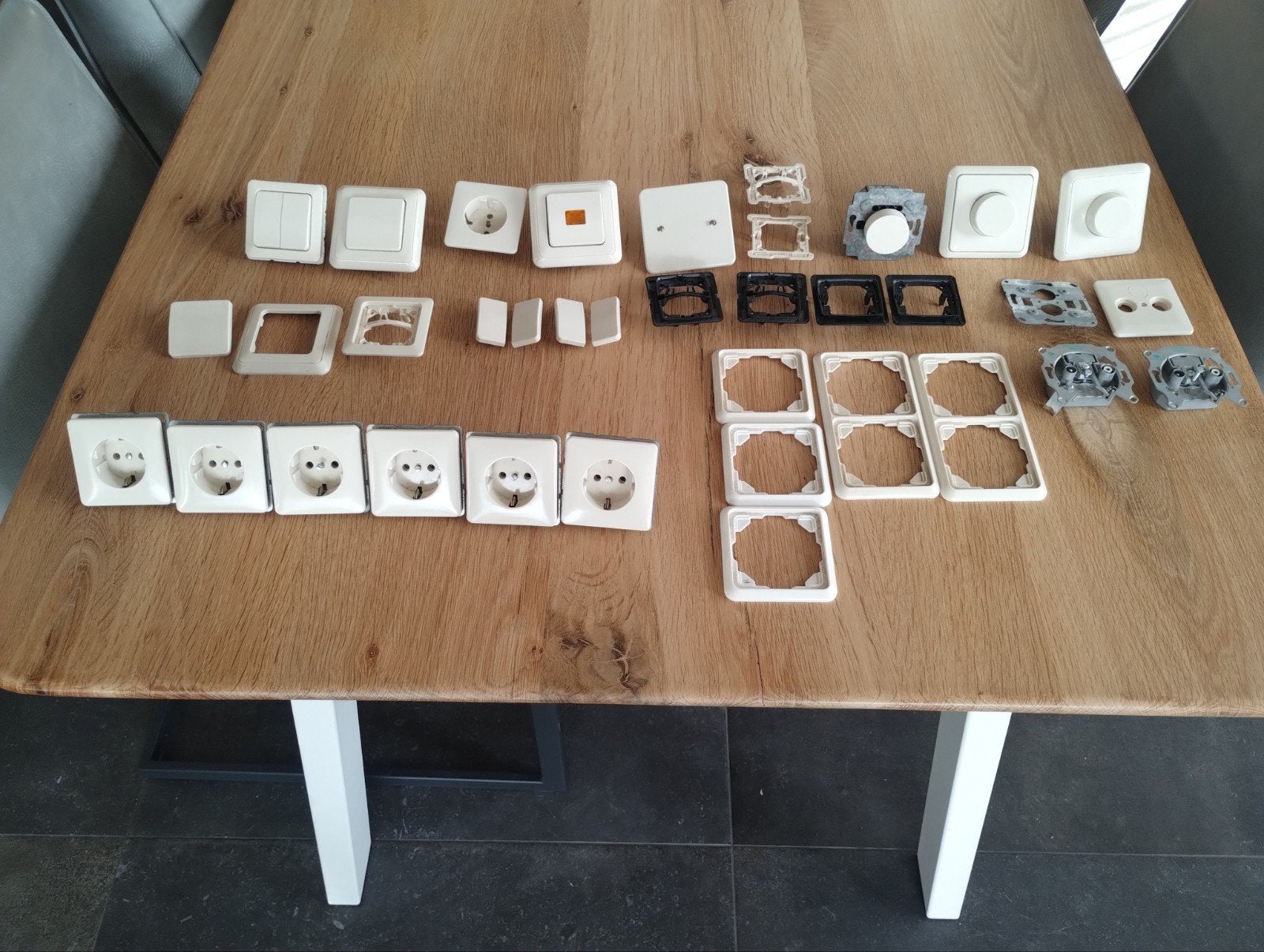 Divers Jung schakelmateriaal, Ophalen of Verzenden, Nieuw, Jung, Stopcontact