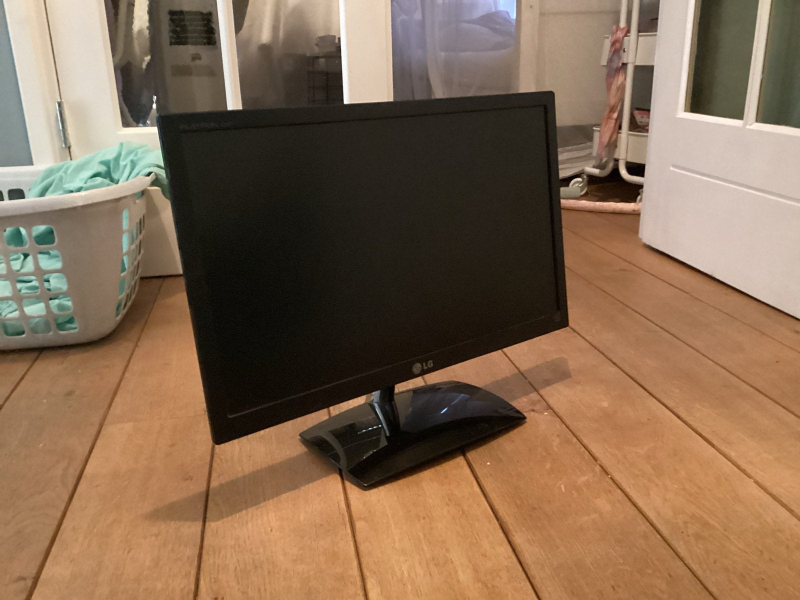 LG Flatron E2351T-BN Monitor - 23 inch 1080p 60hz, Ophalen, Gebruikt, Full HD, DVI
