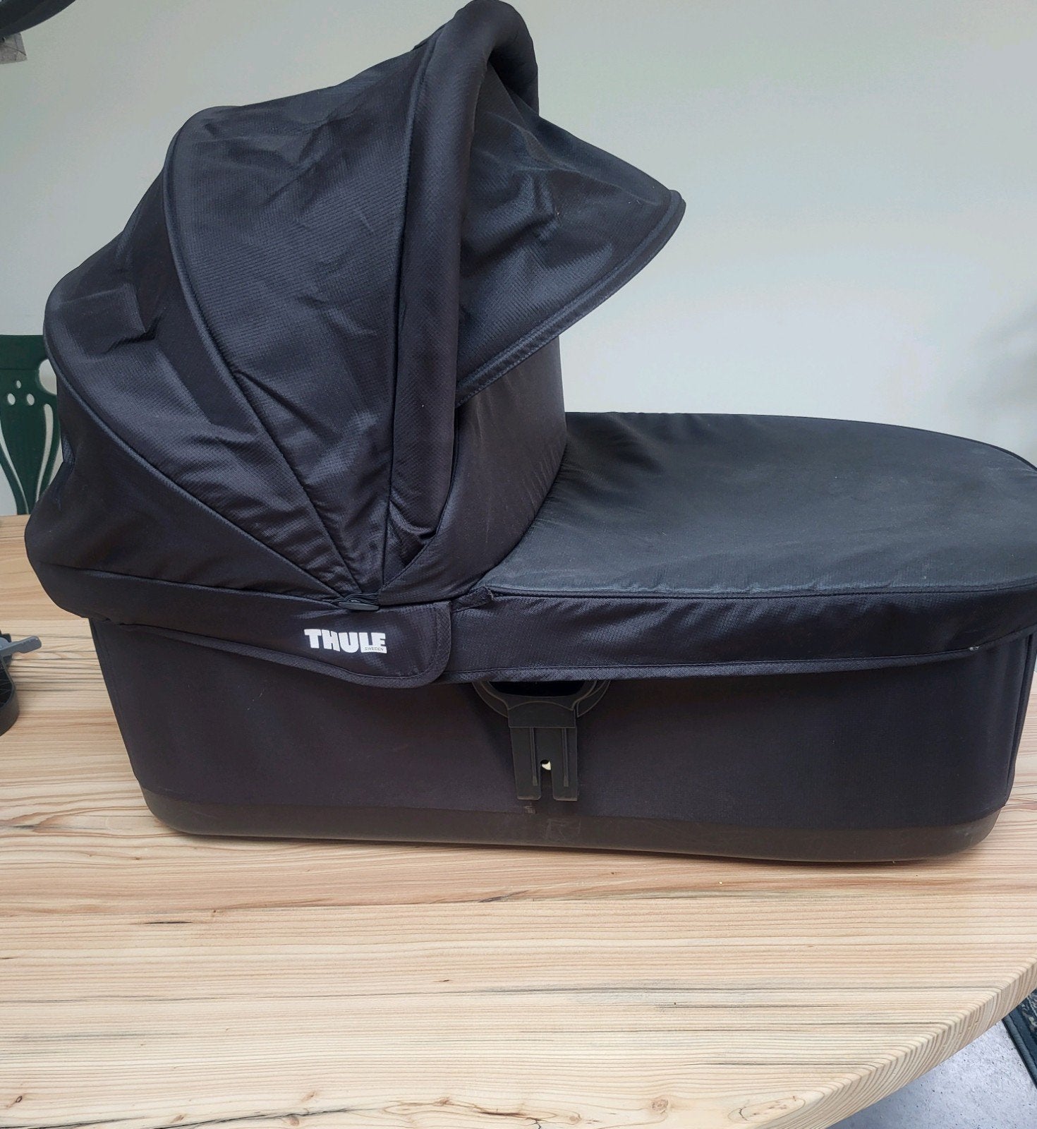 Thule Urban Glide 2 Reiswieg - Zo goed als nieuw