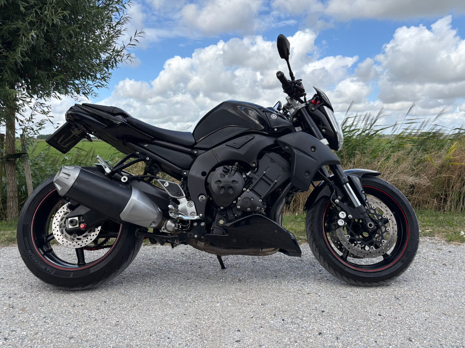 Yamaha FZ1N zwart 2007 150pk beurt gehad, Motoren, Particulier, Naked bike