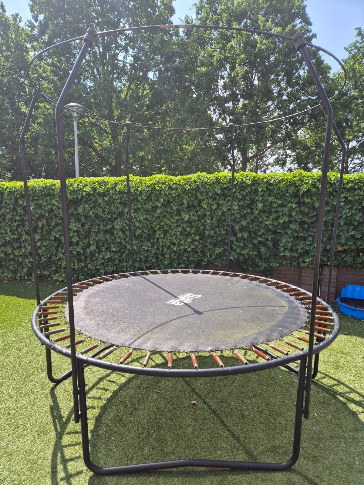 Trampoline met frame voor veiligheidsnet - Gebruikt, Ophalen, Gebruikt